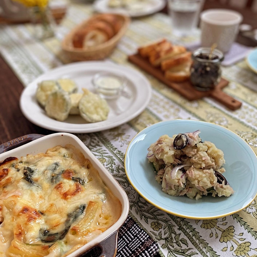 バターと薄力粉、牛乳の黄金比率。なめらかな熱々のグラタンが仕上がりました。