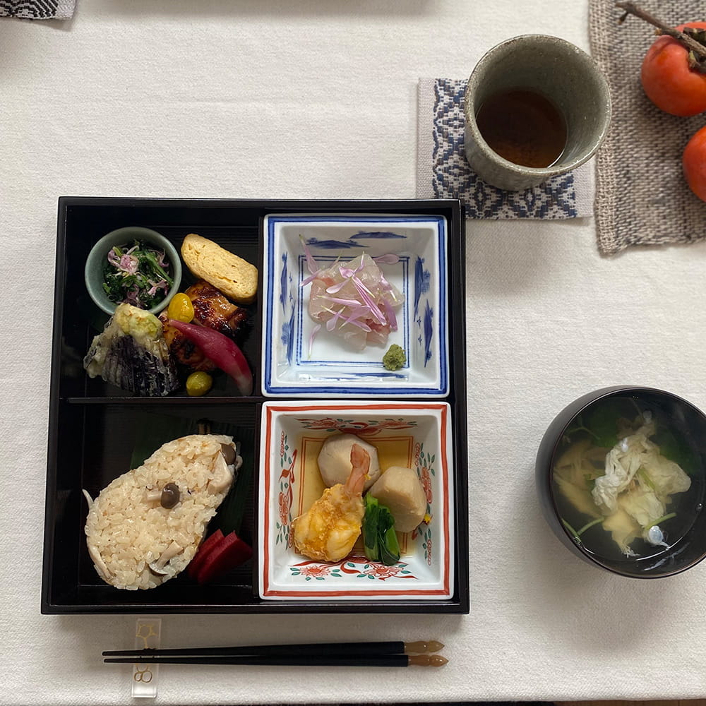 初めての松花堂弁当レッスンでは、秋の美味しいものを詰め込みました。